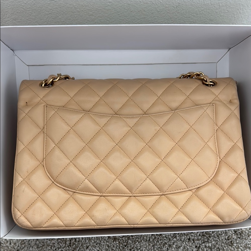 Chanel Double Flap Classic Lambskin Quilted Shoulder Bag - Picture 4 of 6